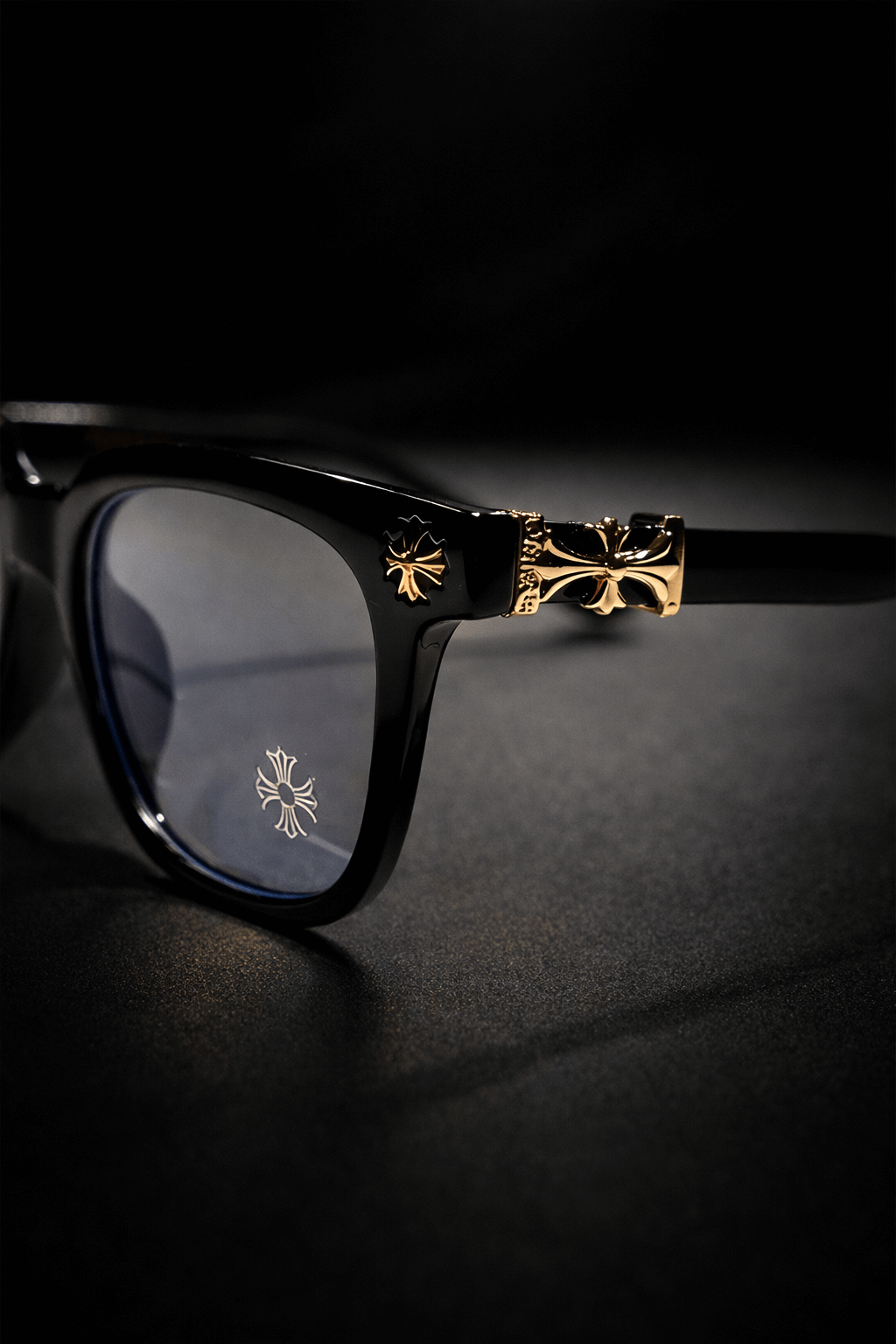 LUNETTES SIGNATURE ULTRA TENDANCE – MONTURE ÉLÉGANTE ET CONFORT MODERNE